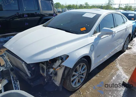 2018 Ford Fusion Energi Se Luxury из США, поврежденный, VIN 3FA6P0PU1JR216316